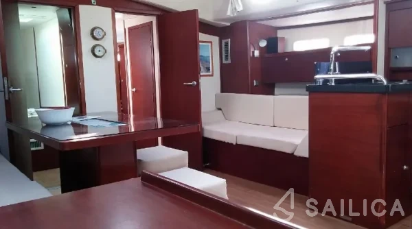 Hanse 540e - Yacht Charter Sailica