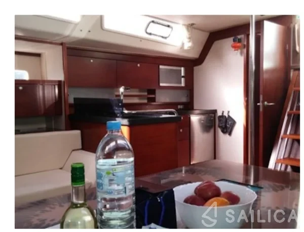 Hanse 540e - Yacht Charter Sailica