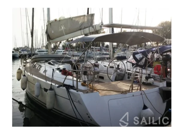 Hanse 540e - Yacht Charter Sailica