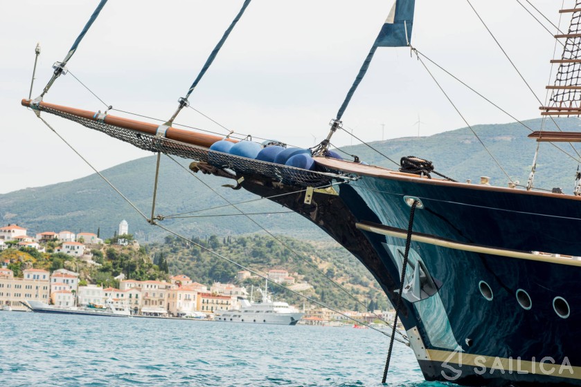 Gulet - Yacht Charter Sailica