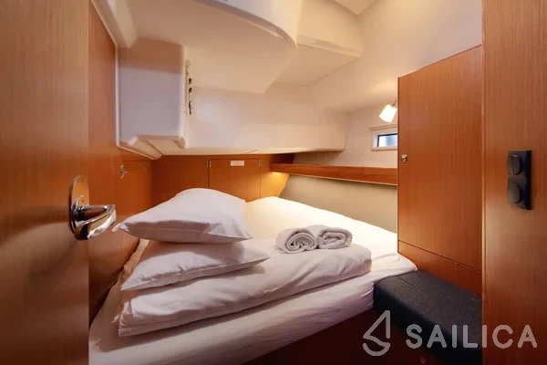 Bavaria 46 Cruiser - Yacht Charter Sailica