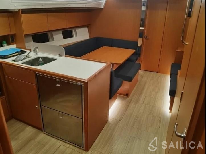 Bavaria C45 - Yacht Charter Sailica