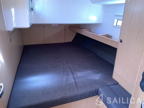 Bavaria 46 Cruiser - Yacht Charter Sailica