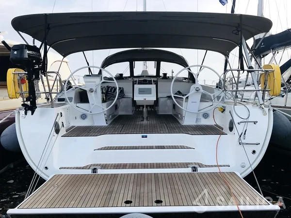 Bavaria 46 Cruiser - Yacht Charter Sailica