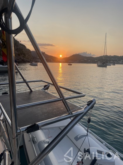 Lagoon 380 S2 - Yacht Charter Sailica