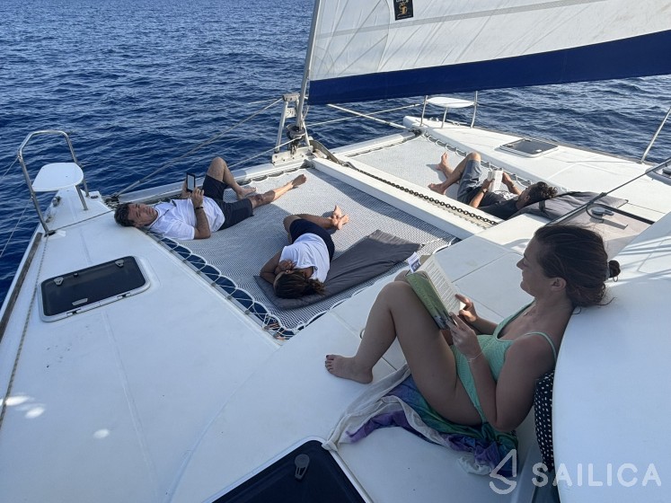 Lagoon 380 S2 - Yacht Charter Sailica