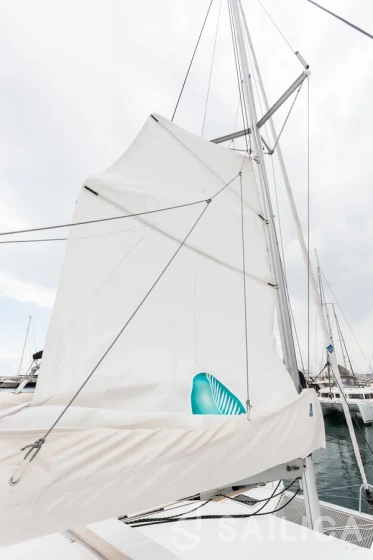 Lagoon 380 S2 - Yacht Charter Sailica