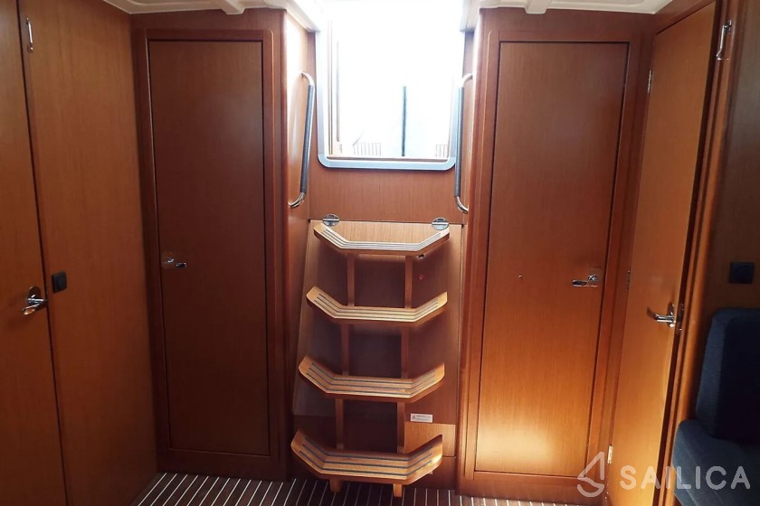 Bavaria 51 Cruiser - Yacht Charter Sailica