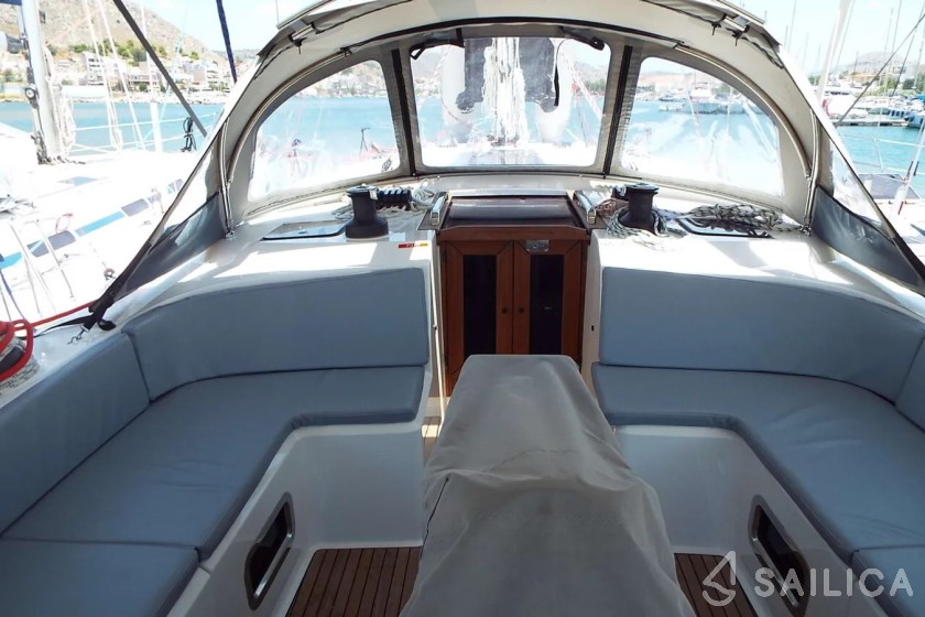 Bavaria 51 Cruiser - Yacht Charter Sailica