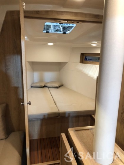 Viko S 35 - Yacht Charter Sailica