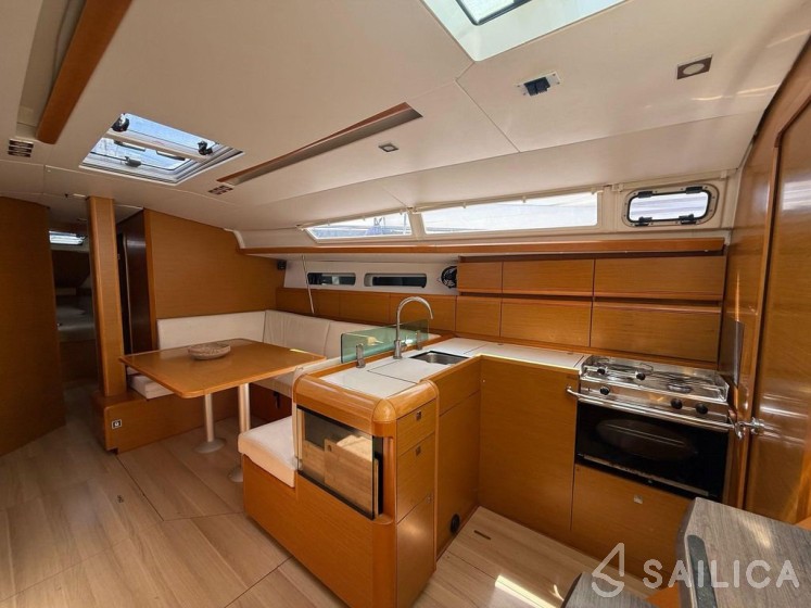 Sun Odyssey 449 - Yacht Charter Sailica
