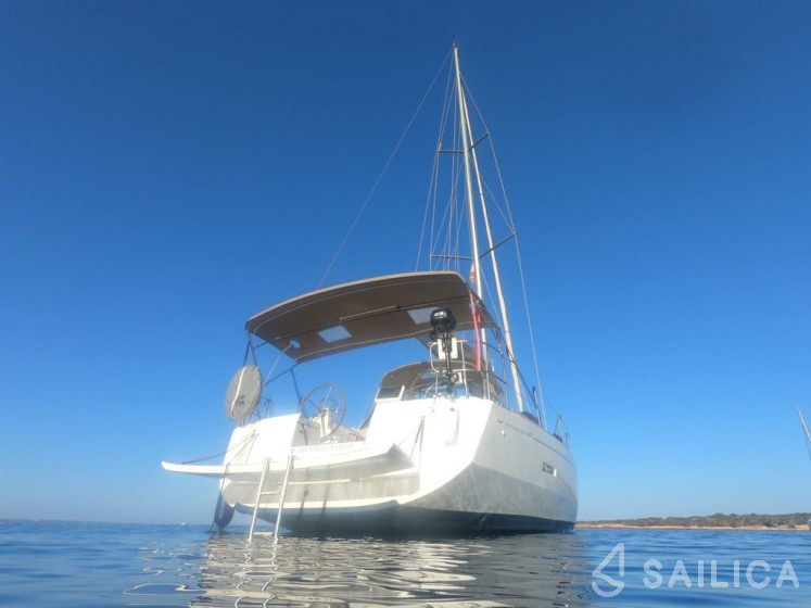 Sun Odyssey 449 - Yacht Charter Sailica