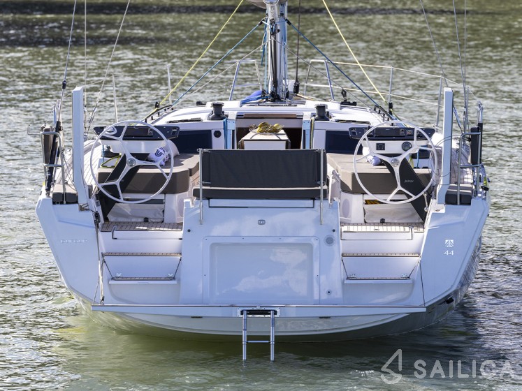 Dufour 44 - Yacht Charter Sailica