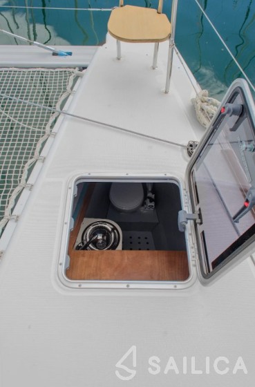 Lagoon 40 - Yacht Charter Sailica