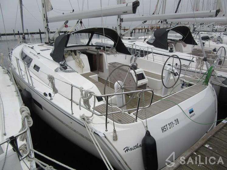 Bavaria 46 Cruiser - Yacht Charter Sailica