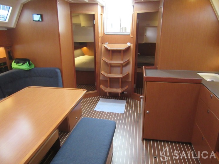 Bavaria 46 Cruiser - Yacht Charter Sailica