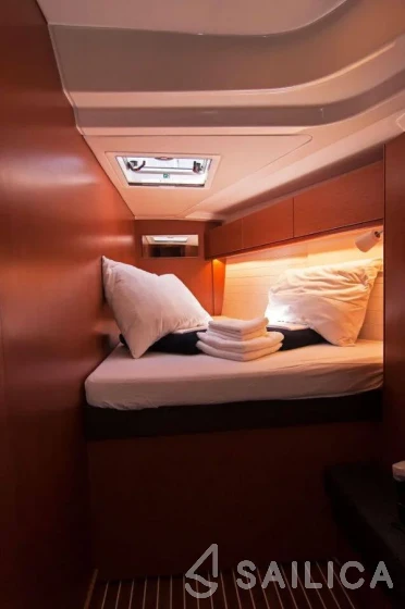 Bavaria 51 Cruiser - Yacht Charter Sailica