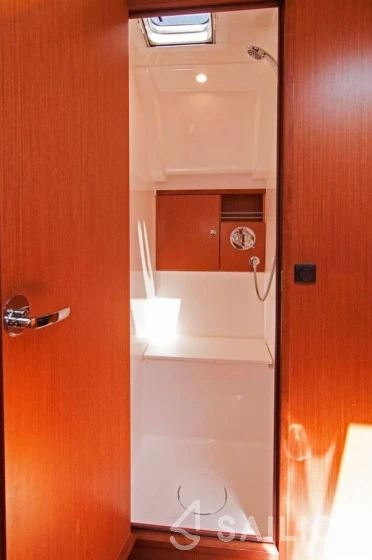 Bavaria 51 Cruiser - Yacht Charter Sailica