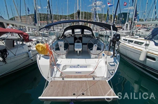 Bavaria 46 Cruiser - Yacht Charter Sailica