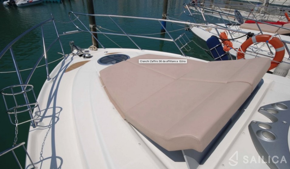 Cranchi Zaffiro 36 - Yacht Charter Sailica