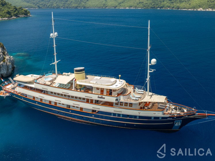 Motoryacht - Yacht Charter Sailica