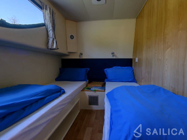 Le Boat Magnifique - Yacht Charter Sailica