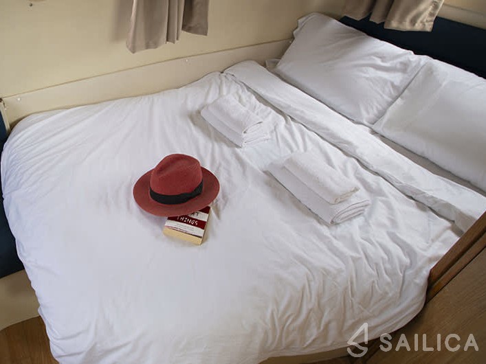 Le Boat Consul - Yacht Charter Sailica