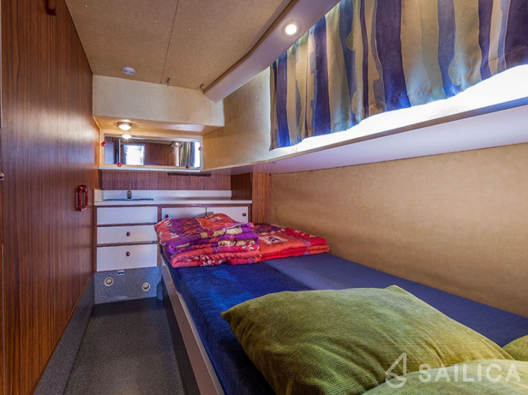 Pénichette 1260 - Yacht Charter Sailica