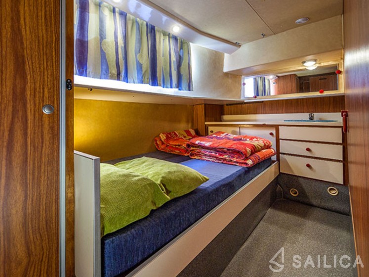 Pénichette 1260 - Yacht Charter Sailica