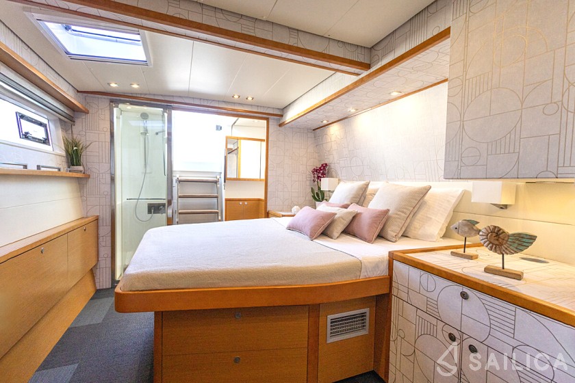 Lagoon 560 - Yacht Charter Sailica