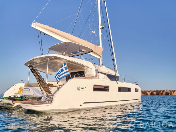 Lagoon 51 - Yacht Charter Sailica