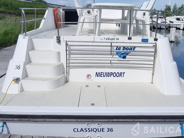 Le Boat Classique - Yacht Charter Sailica