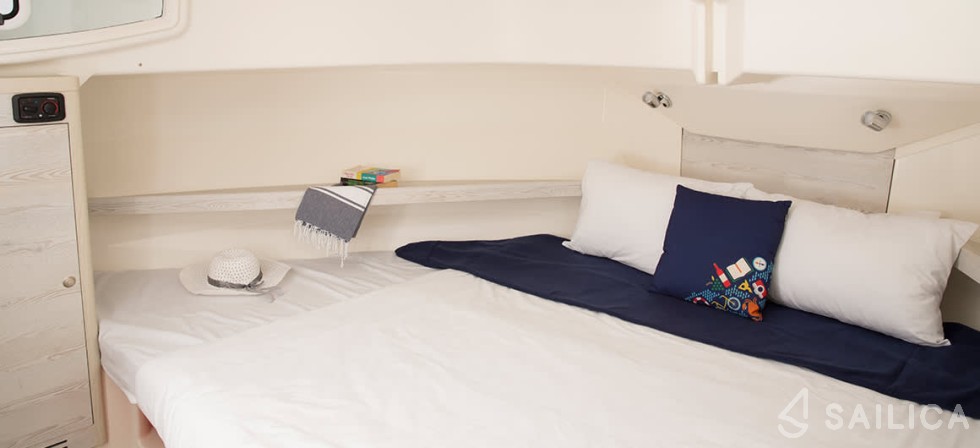 Le Boat Horizon 3 - Yacht Charter Sailica