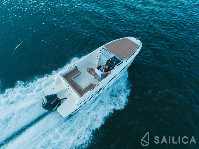 Quicksilver Activ 755 Sundeck - Yacht Charter Sailica