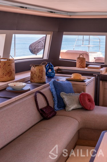 Lagoon Sixty 5 - Yacht Charter Sailica