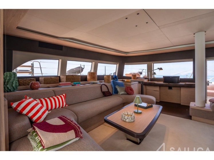 Lagoon Sixty 5 - Yacht Charter Sailica