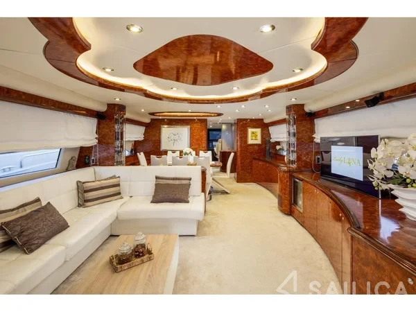 Amer 86 - Yacht Charter Sailica
