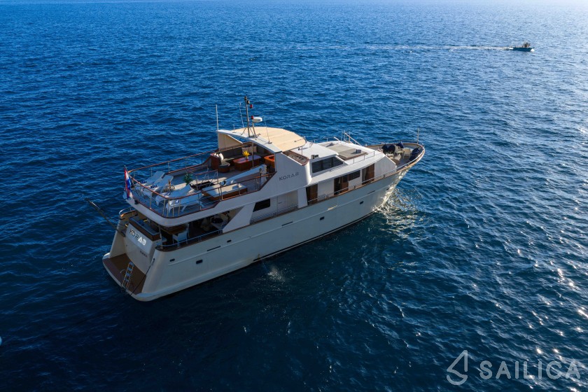Motoryacht - Yacht Charter Sailica