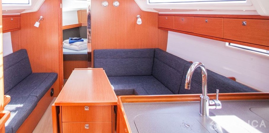 Bavaria Cruiser 37 - Yacht Charter Sailica