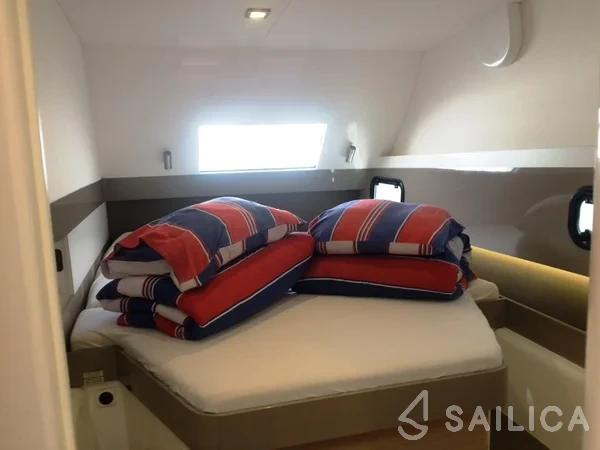 Bali 4.3 - Yacht Charter Sailica