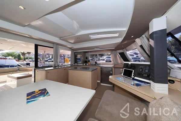 Saba 50 - Yacht Charter Sailica