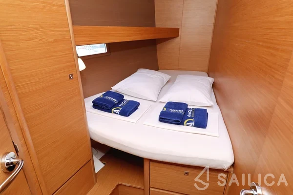 Dufour 460 GL - Yacht Charter Sailica