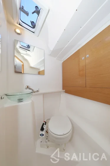 Dufour 460 GL - Yacht Charter Sailica