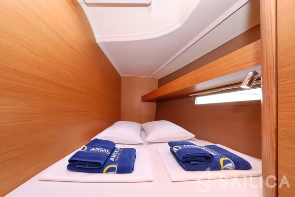 Dufour 460 GL - Yacht Charter Sailica