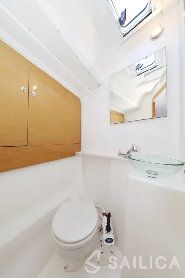 Dufour 460 GL - Yacht Charter Sailica