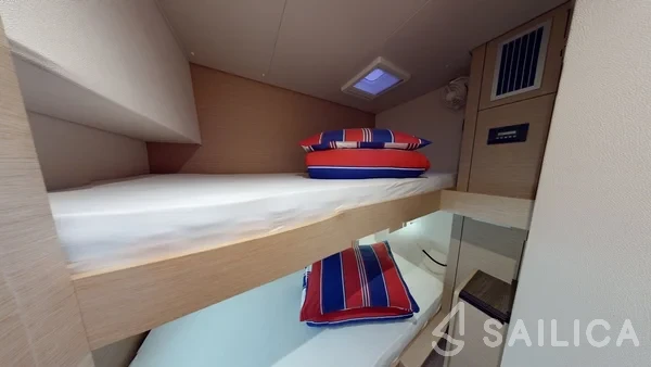 Saona 47 - Yacht Charter Sailica