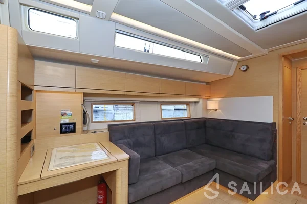 Hanse 548 - Yacht Charter Sailica
