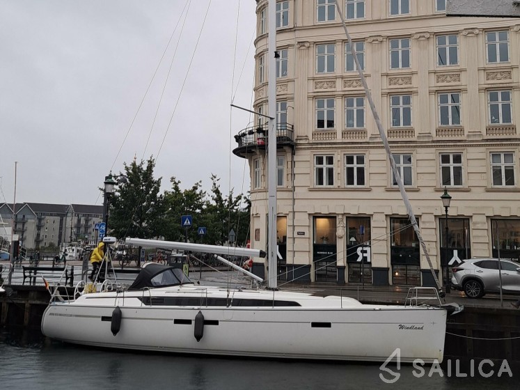 Bavaria 46 Cruiser - Yacht Charter Sailica