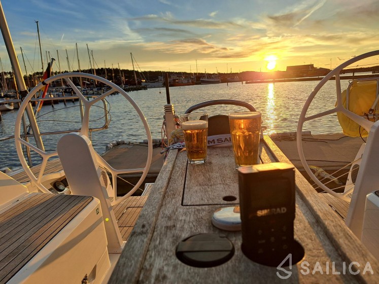 Bavaria 46 Cruiser - Yacht Charter Sailica