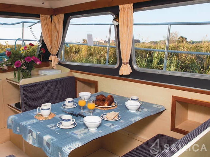 Le Boat Sheba - Yacht Charter Sailica